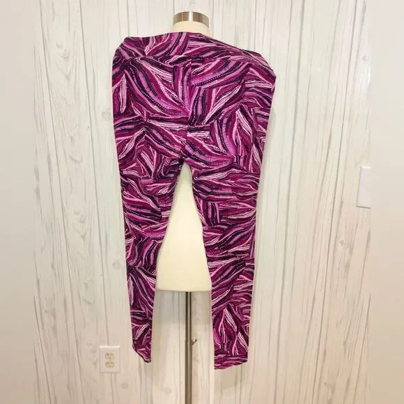 ❌SOLD❌LULA ROE Shades of Purple TC Leggings - Picture 3 of 6